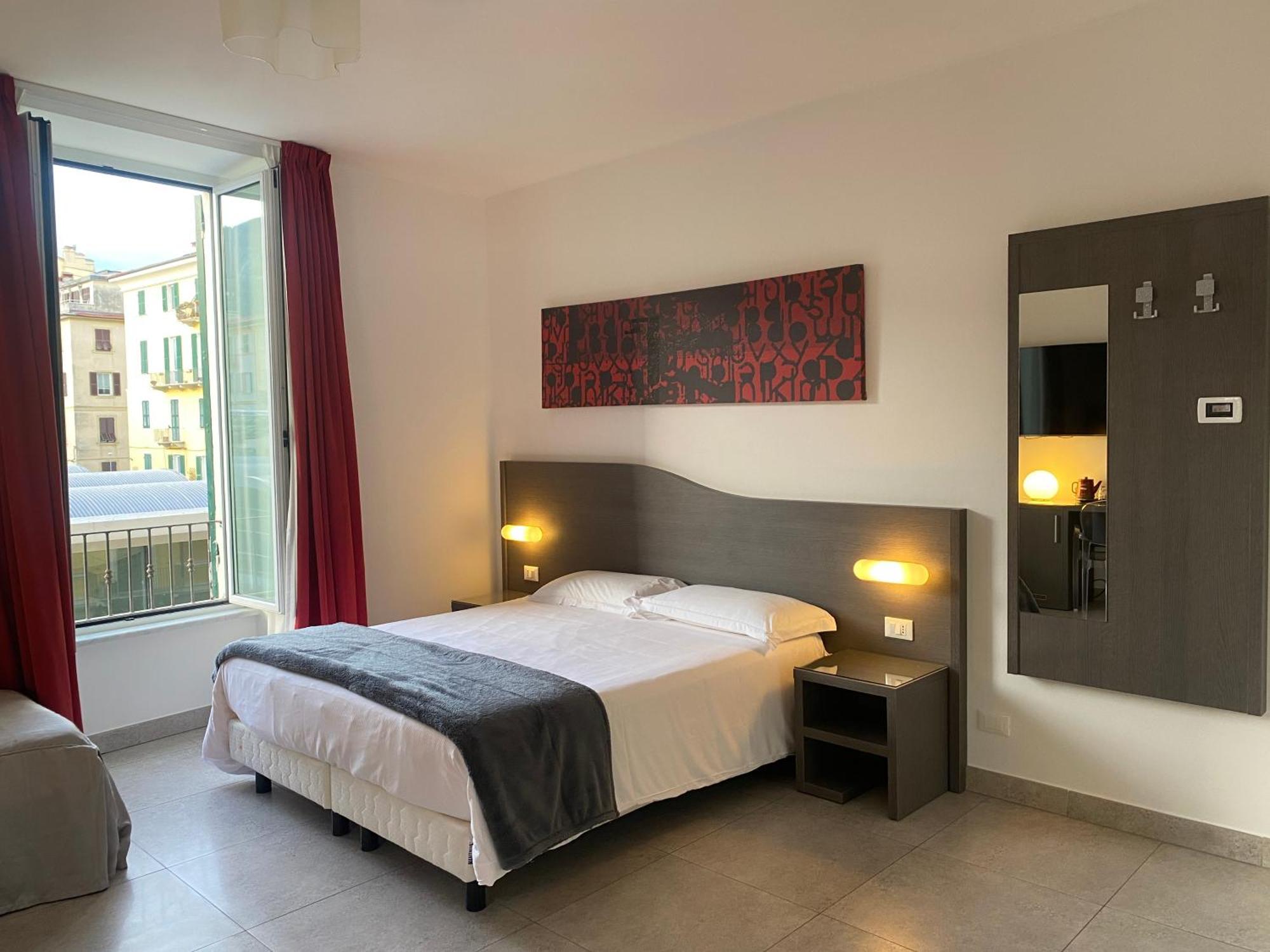 54 Rosselli Rooms La Spezia Exterior foto